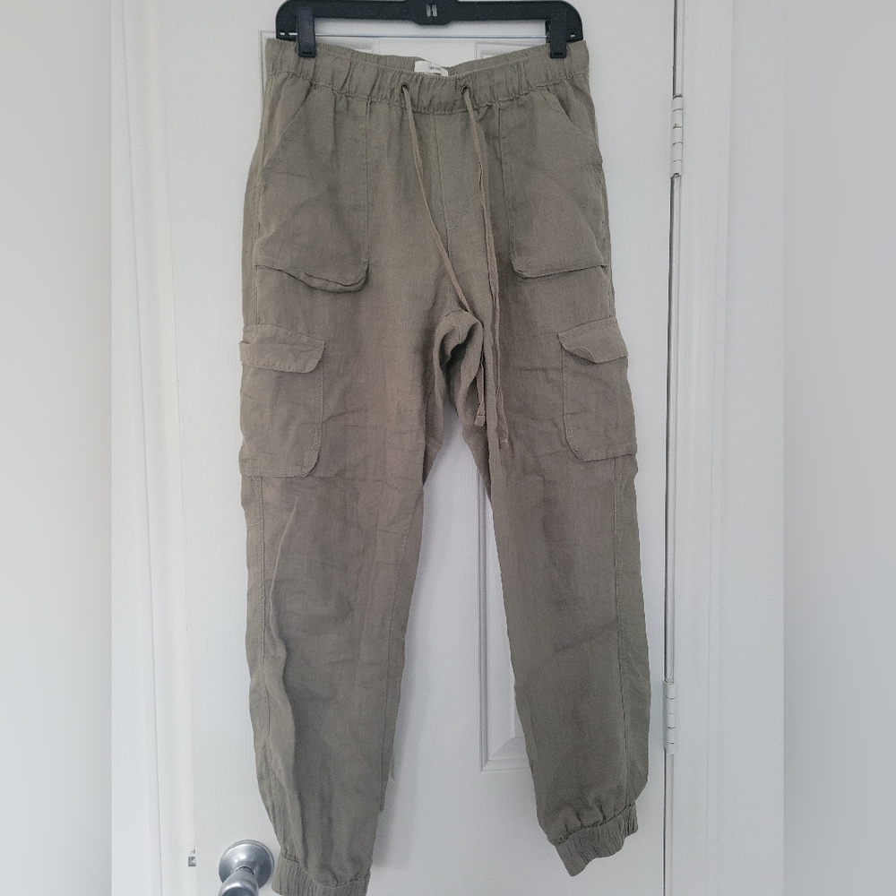 Nicole Miller army green linen cargo joggers